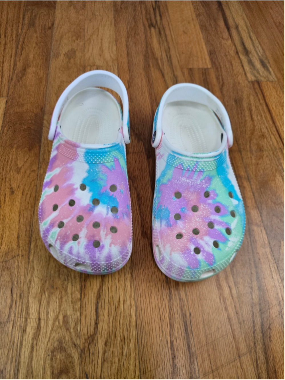 Women's Crocs Tie-Dye Mules & Clogs Size 5 White Multi-color